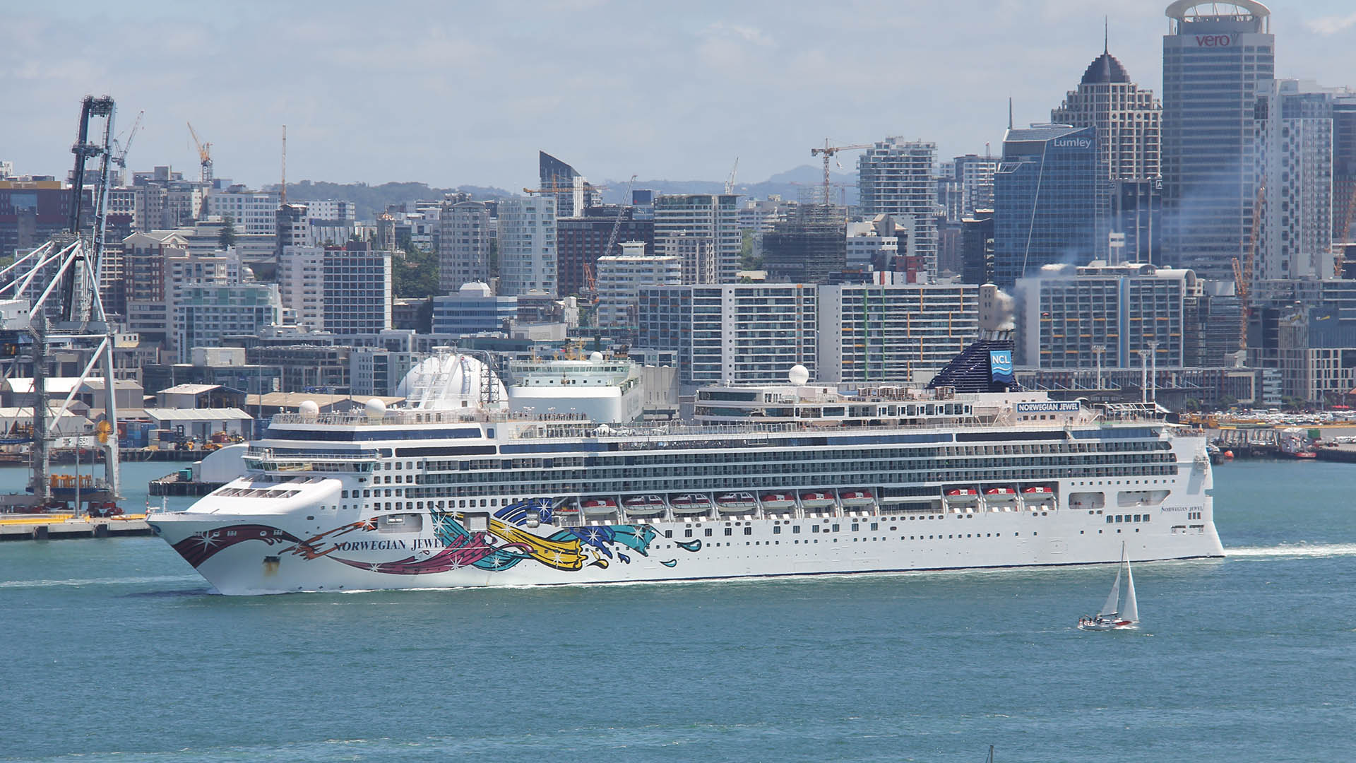 Norwegian Jewel